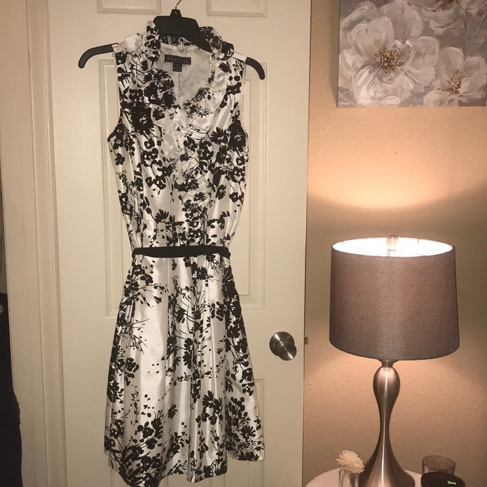 Women’s ruffle Black and White dress